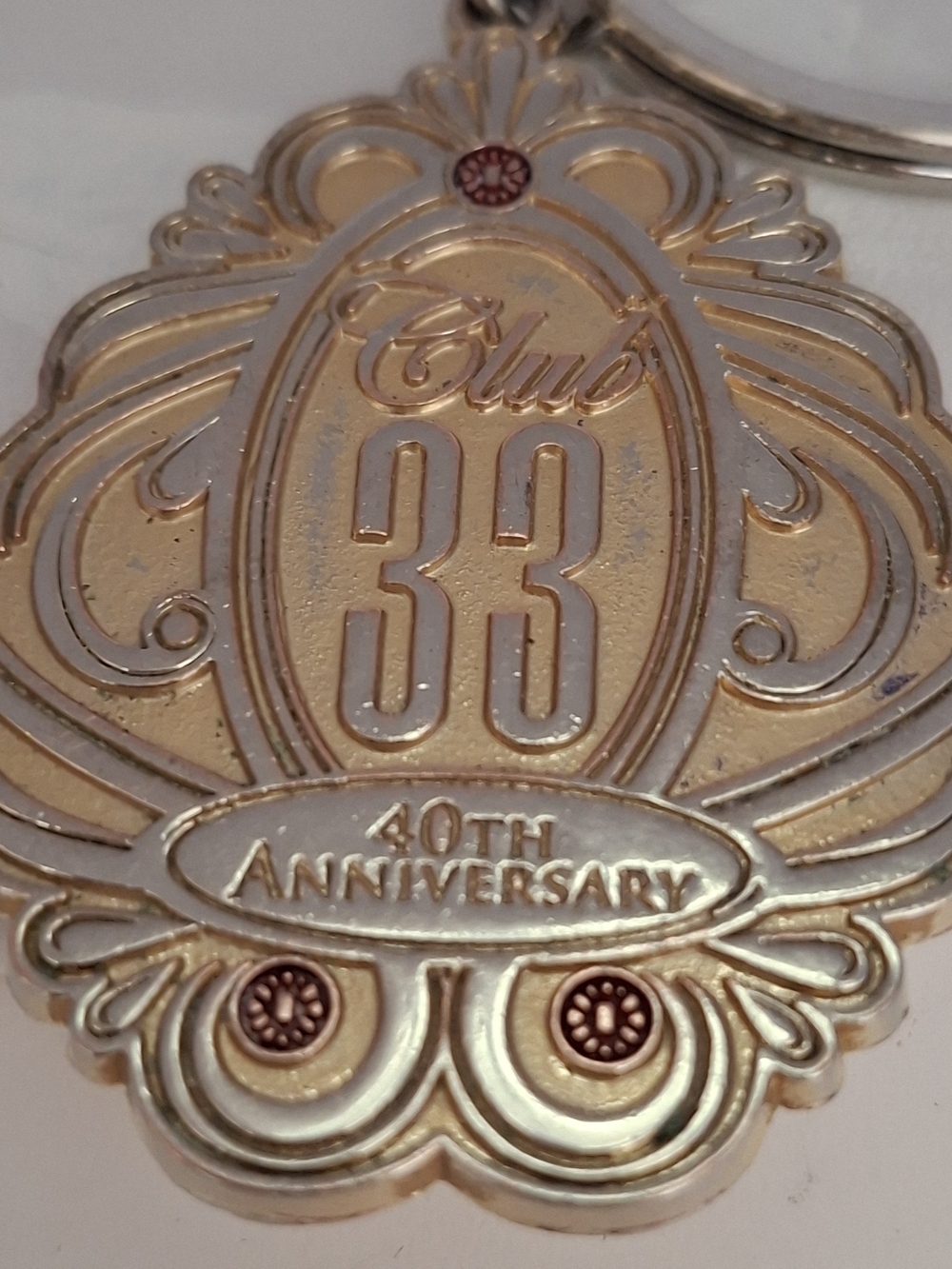 Disney 40th Anniversary 33 Club Key Chain